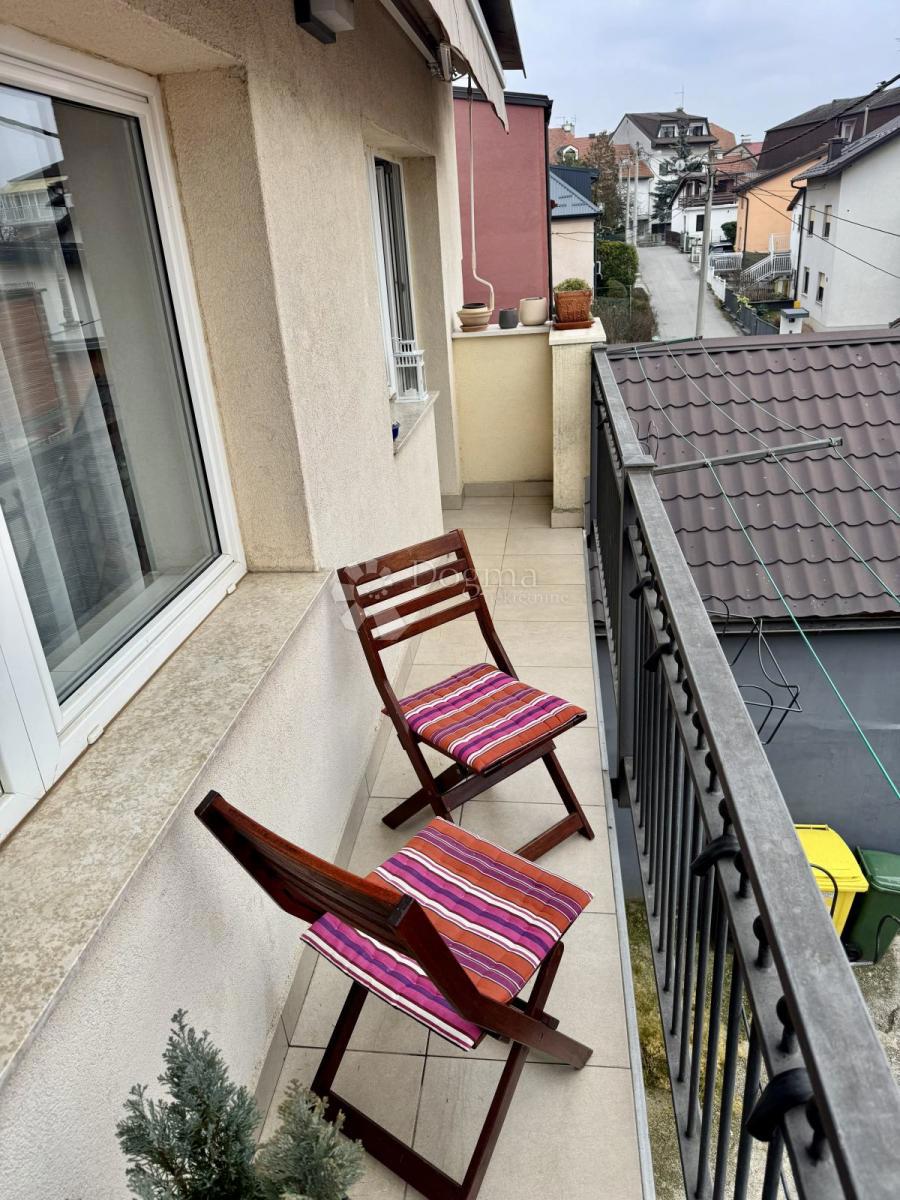 Mieszkanie Na sprzedaż - GRAD ZAGREB ZAGREB