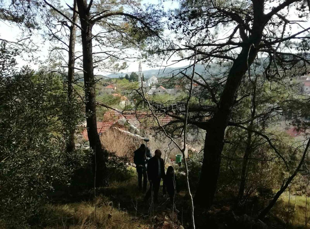 Zemljište Na prodaju - SPLITSKO-DALMATINSKA STARI GRAD