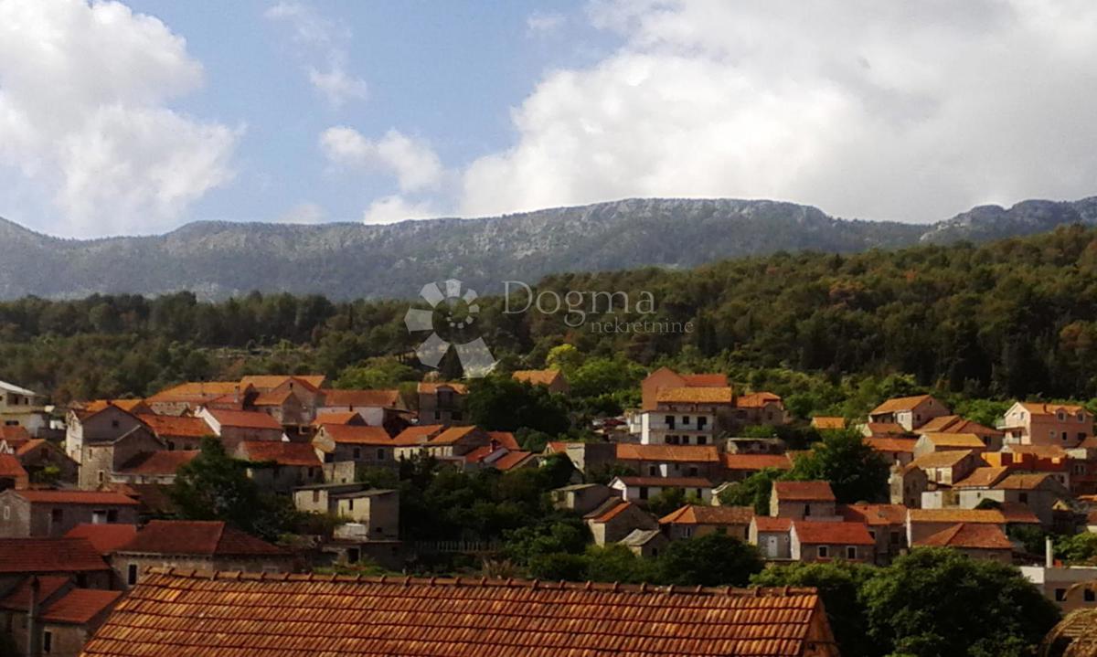 Zemljište Na prodaju - SPLITSKO-DALMATINSKA STARI GRAD