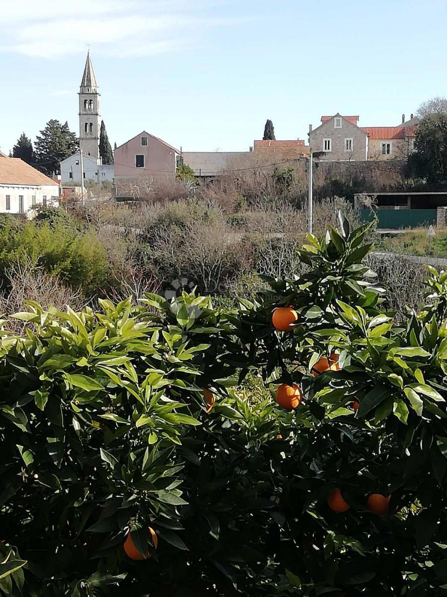 Zemljište Na prodaju - SPLITSKO-DALMATINSKA STARI GRAD