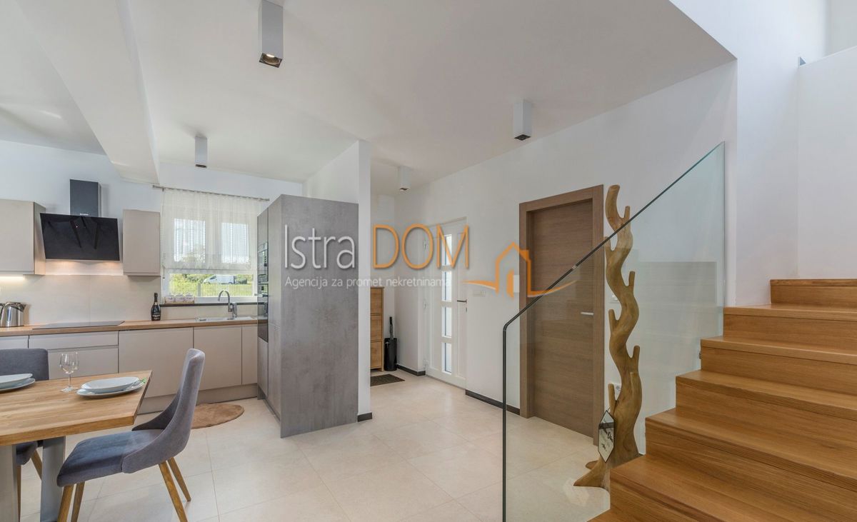 House For sale - ISTARSKA MARČANA