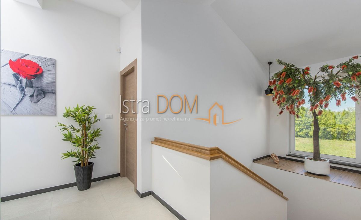 House For sale - ISTARSKA MARČANA