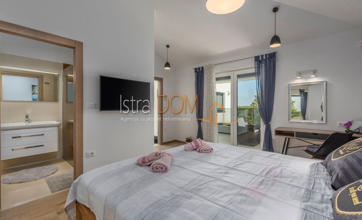 House For sale - ISTARSKA MARČANA