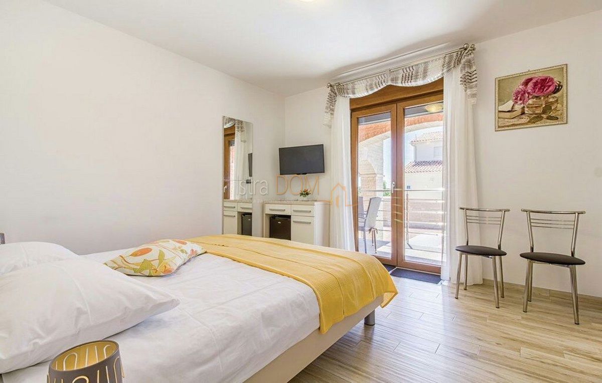 Haus Zu verkaufen - ISTARSKA LIŽNJAN
