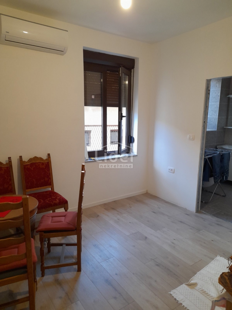 Flat For sale - PRIMORSKO-GORANSKA KASTAV