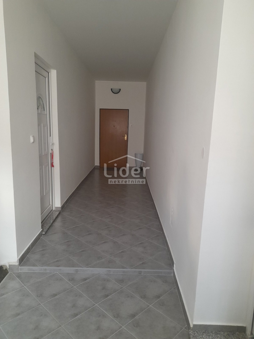Flat For sale - PRIMORSKO-GORANSKA KASTAV