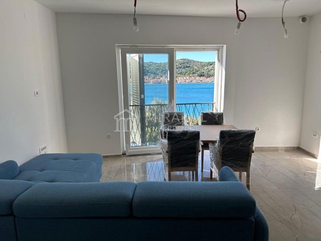 Apartmán k pronájmu 45 m² – Murter