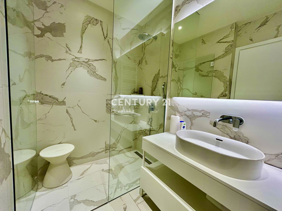 House For sale - ISTARSKA UMAG
