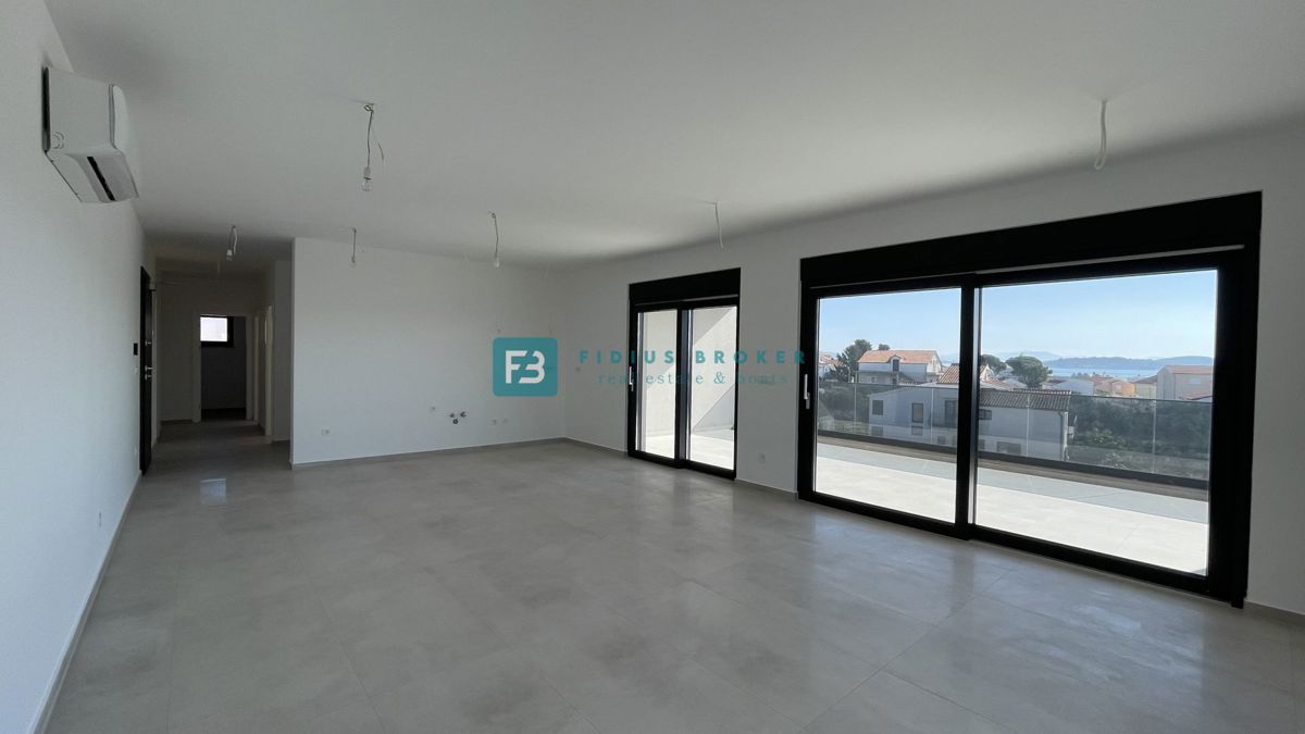 Flat For sale - ŠIBENSKO-KNINSKA TRIBUNJ