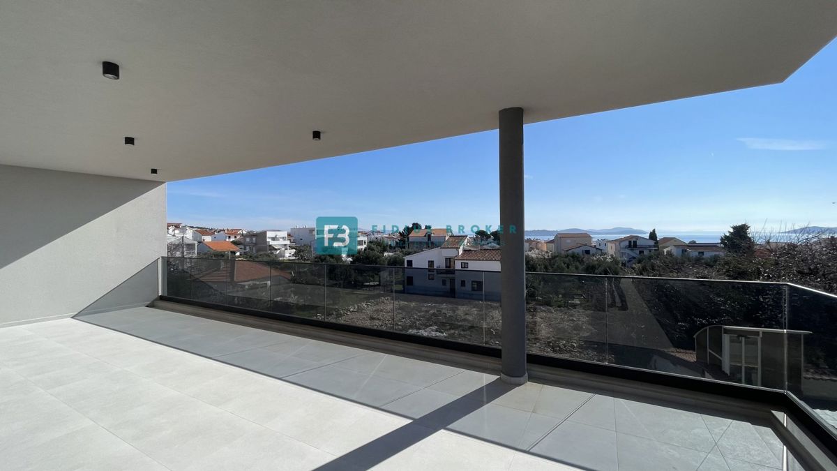 Flat For sale - ŠIBENSKO-KNINSKA TRIBUNJ
