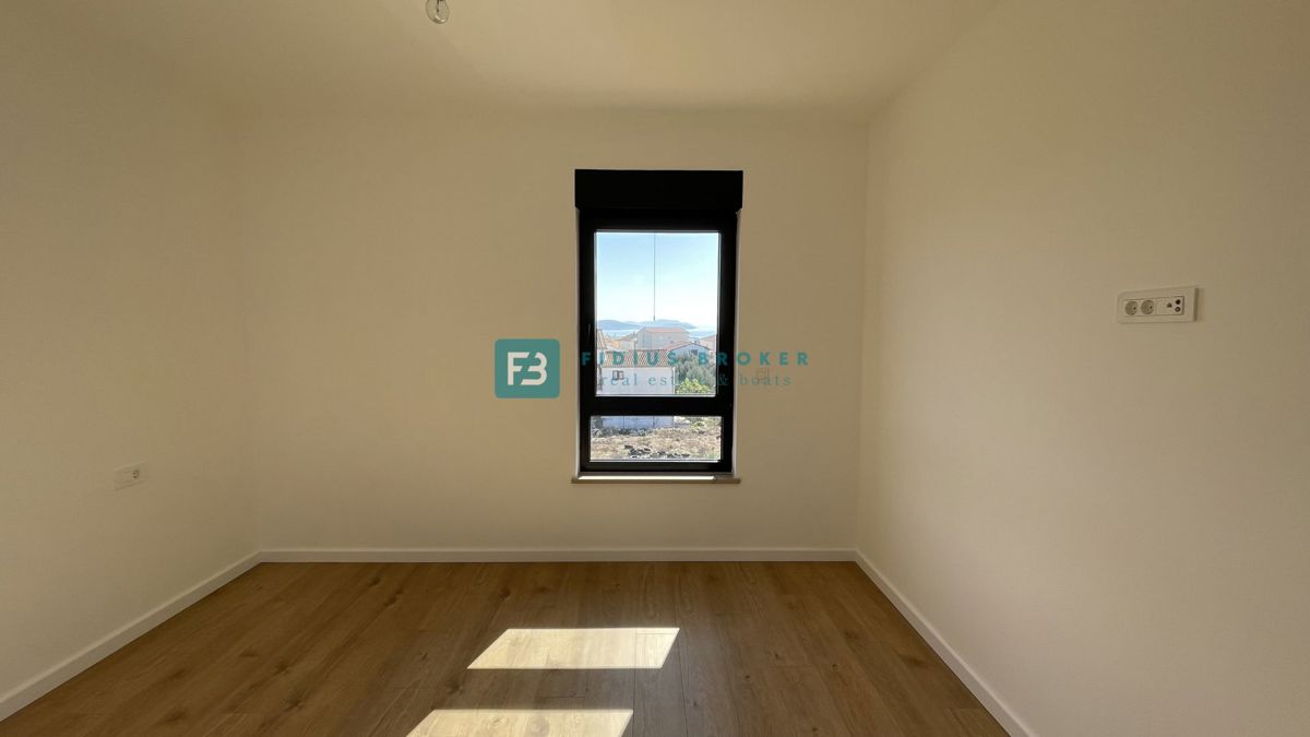 Flat For sale - ŠIBENSKO-KNINSKA TRIBUNJ