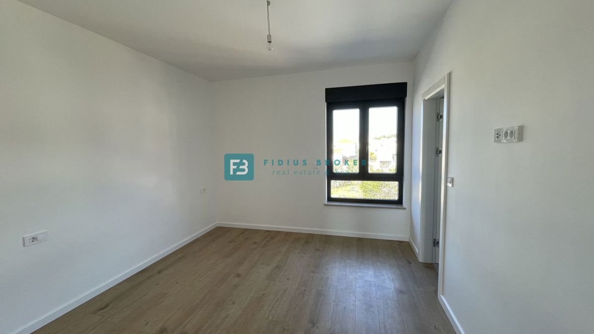 Flat For sale - ŠIBENSKO-KNINSKA TRIBUNJ