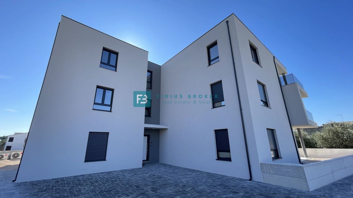 Flat For sale - ŠIBENSKO-KNINSKA TRIBUNJ
