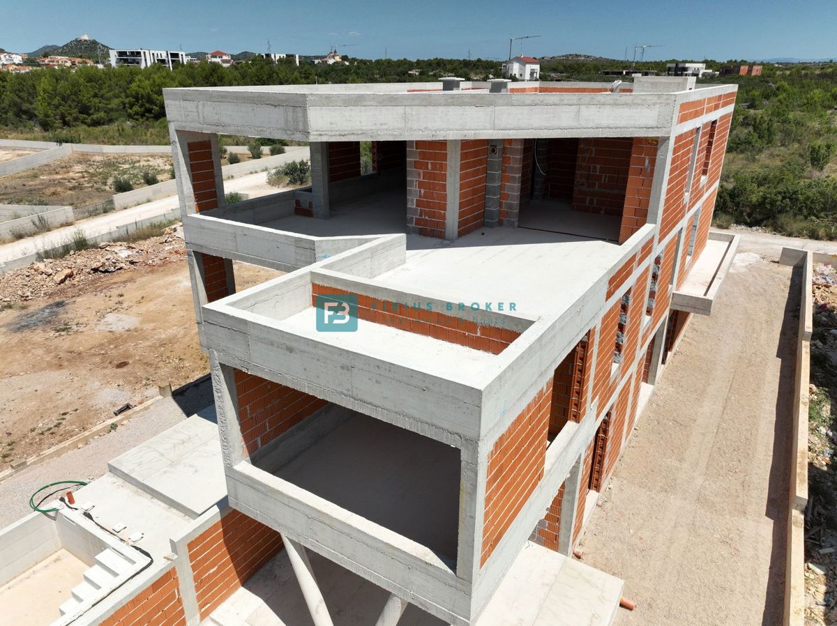 Flat For sale - ŠIBENSKO-KNINSKA VODICE