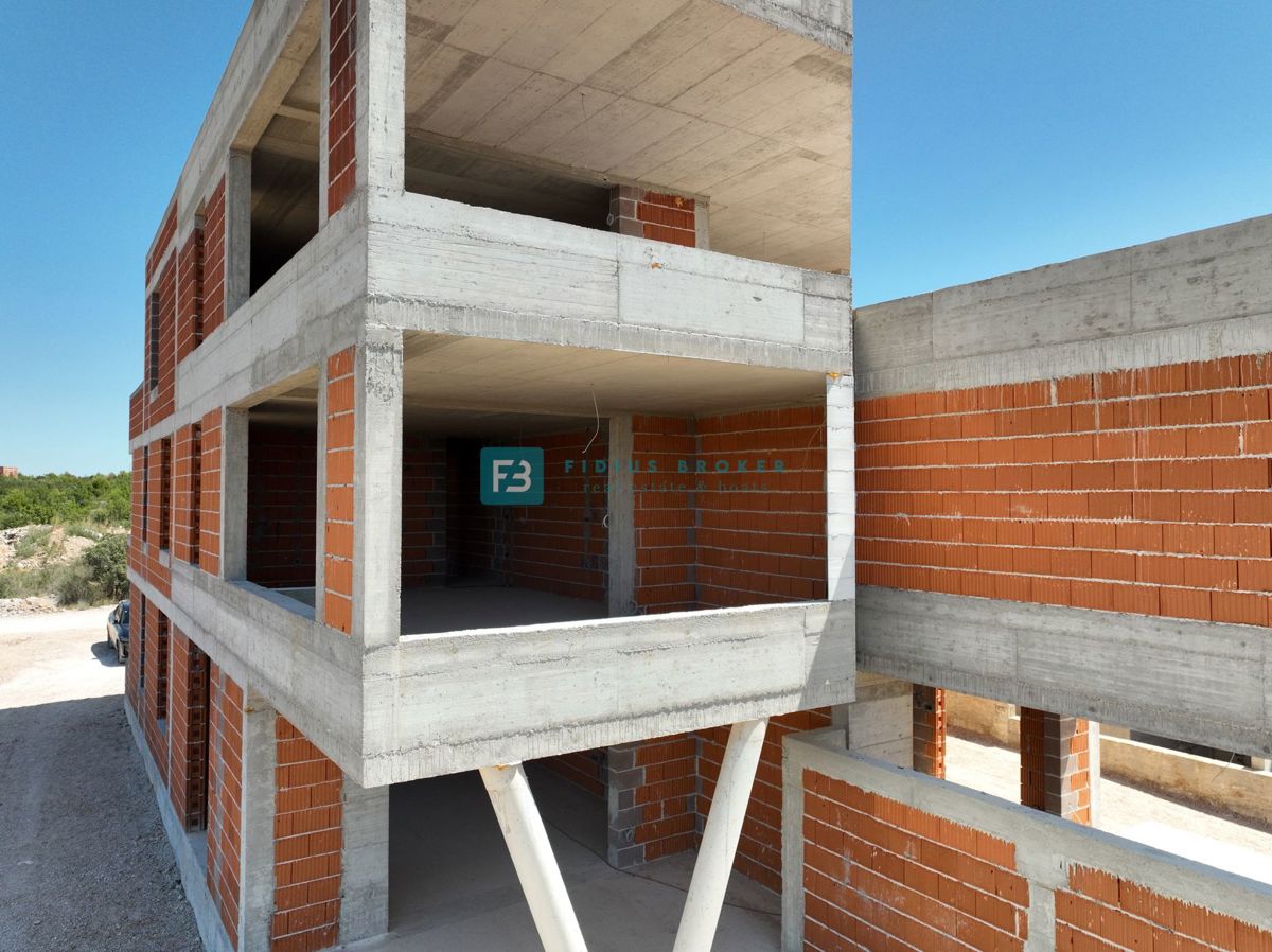 Flat For sale - ŠIBENSKO-KNINSKA VODICE
