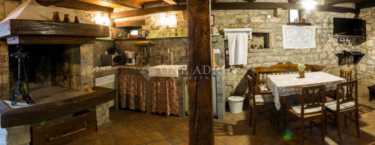Maison À vendre - ISTARSKA GRAČIŠĆE