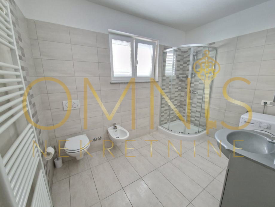 Appartement À louer - PRIMORSKO-GORANSKA KOSTRENA