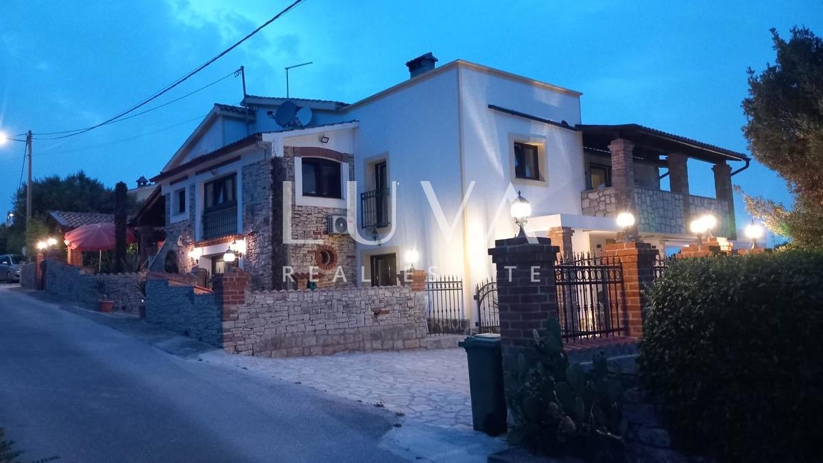 Dům Na prodej - ISTARSKA VIŠNJAN