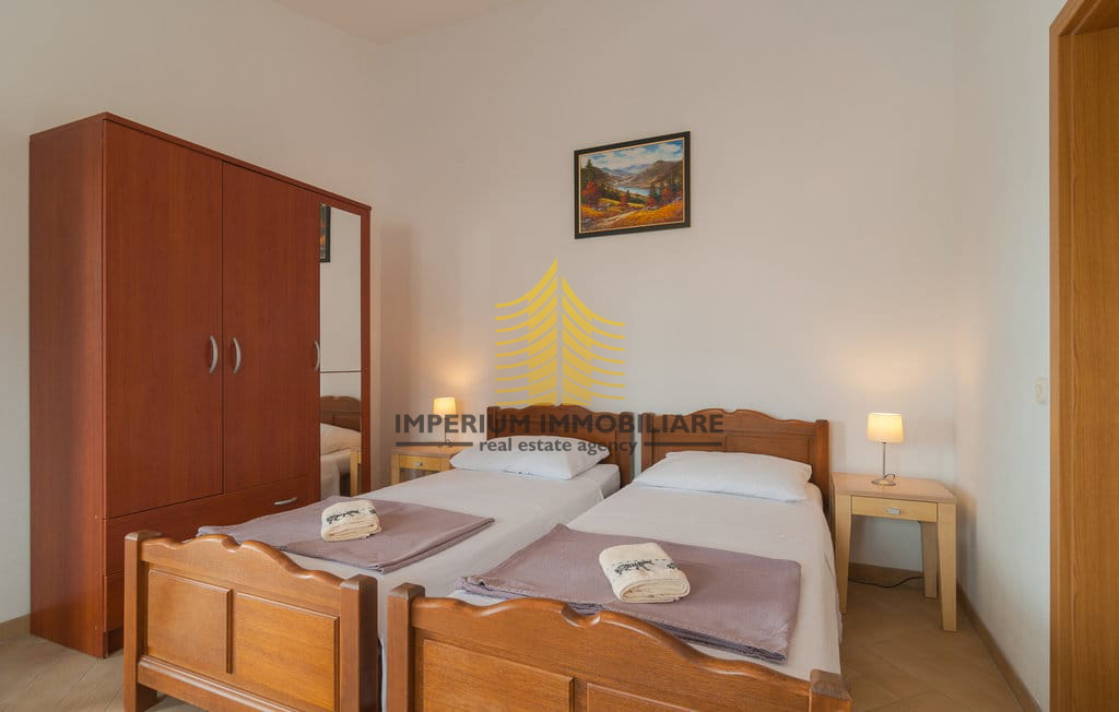 House For sale - SPLITSKO-DALMATINSKA SUPETAR