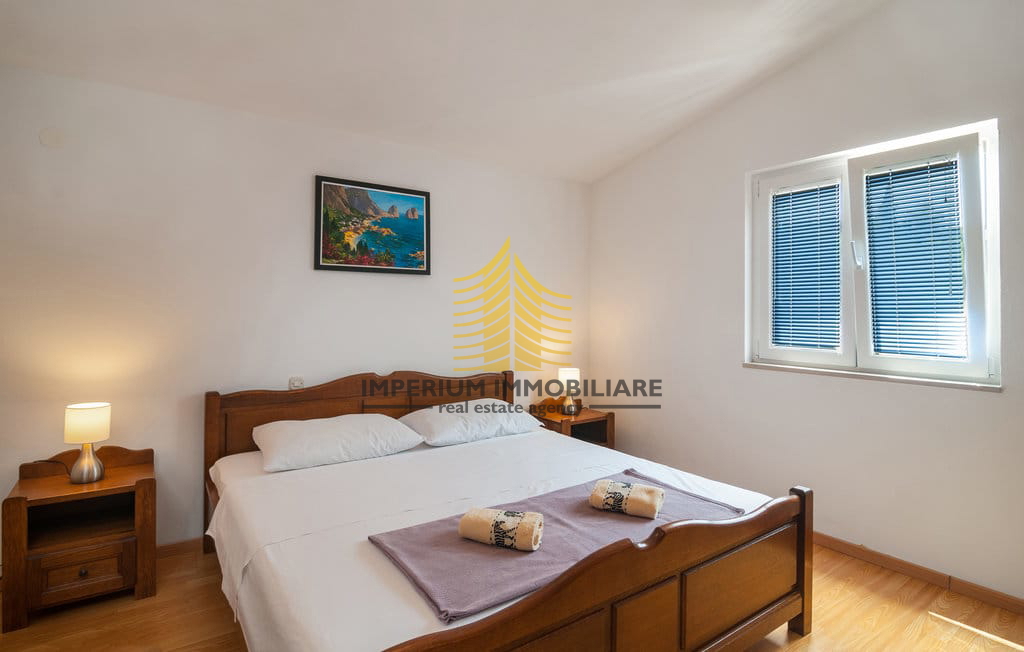House For sale - SPLITSKO-DALMATINSKA SUPETAR
