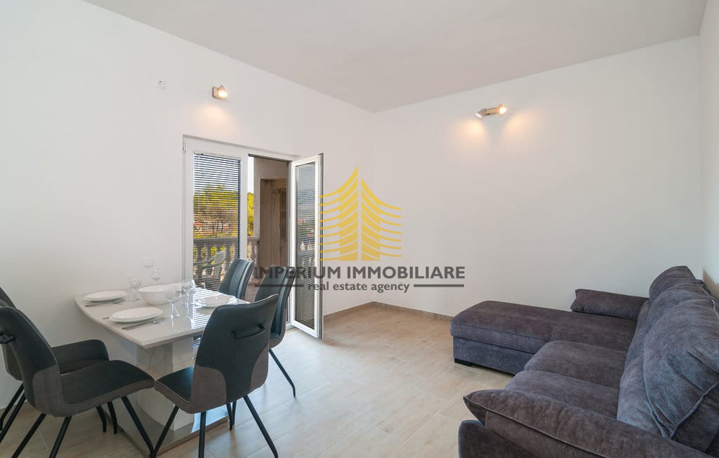 House For sale - SPLITSKO-DALMATINSKA SUPETAR
