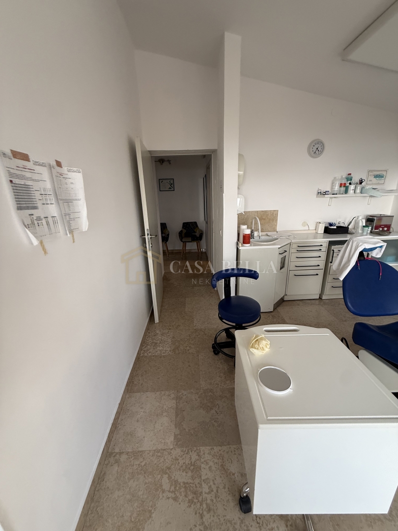 Locaux commerciaux À vendre - PRIMORSKO-GORANSKA RIJEKA