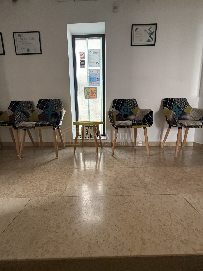 Locaux commerciaux À vendre - Primorsko-goranska Rijeka - foto 3/16