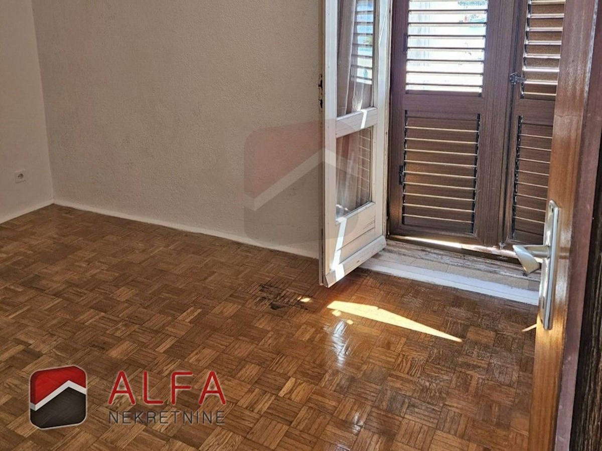 Kuća Na prodaju - ŠIBENSKO-KNINSKA VODICE