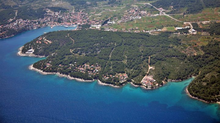 Terrain à vendre 7100 m² – Jelsa