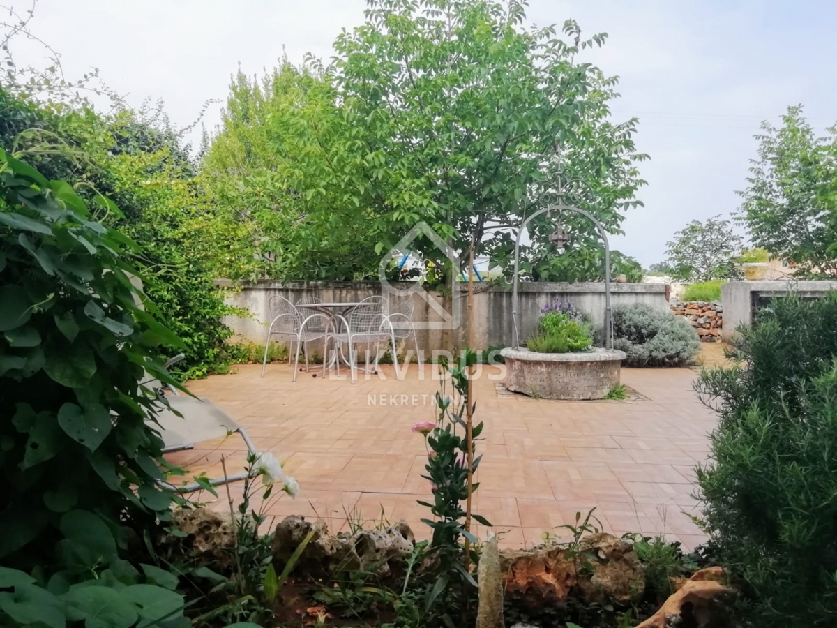 Haus Zu verkaufen - Istarska Marčana - foto 2/40