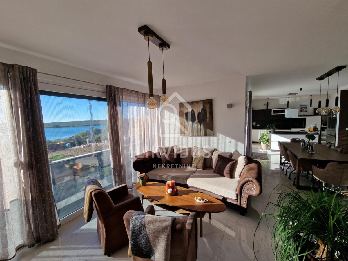 House For sale - ISTARSKA MEDULIN