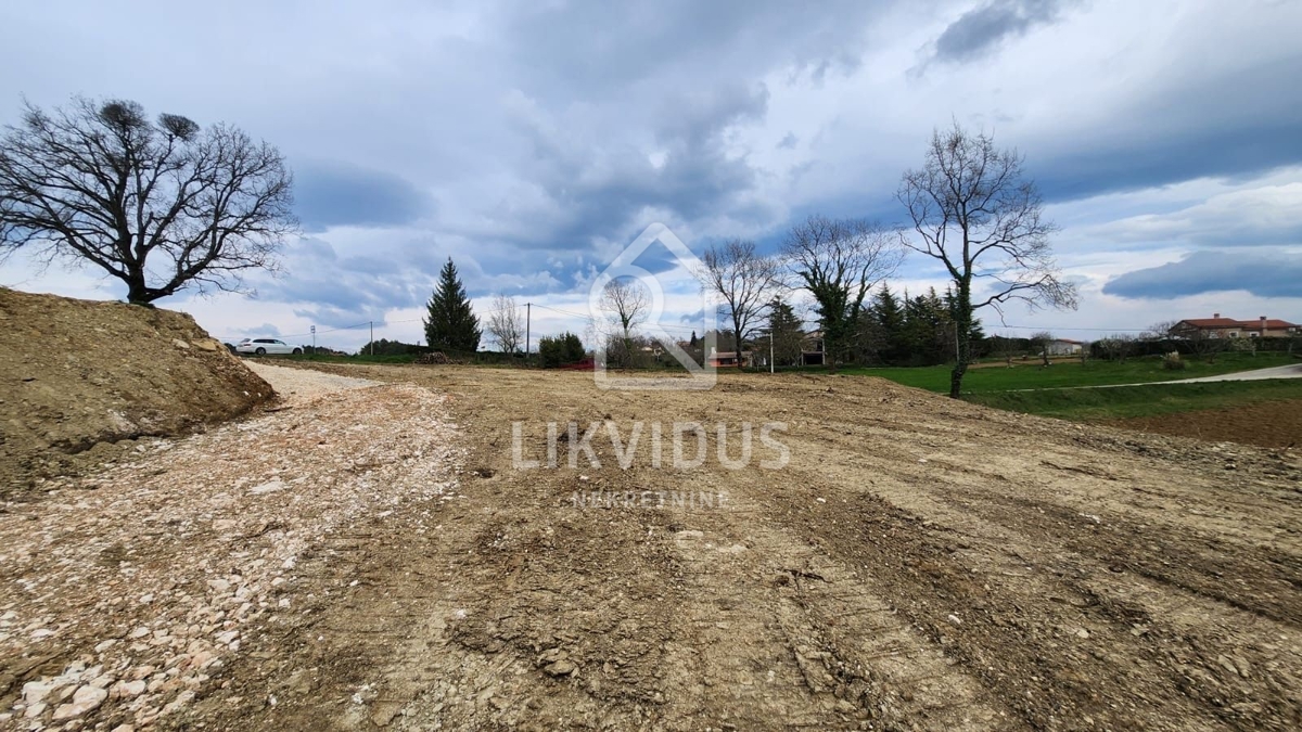 Parcela Na predaj - ISTARSKA GRAČIŠĆE