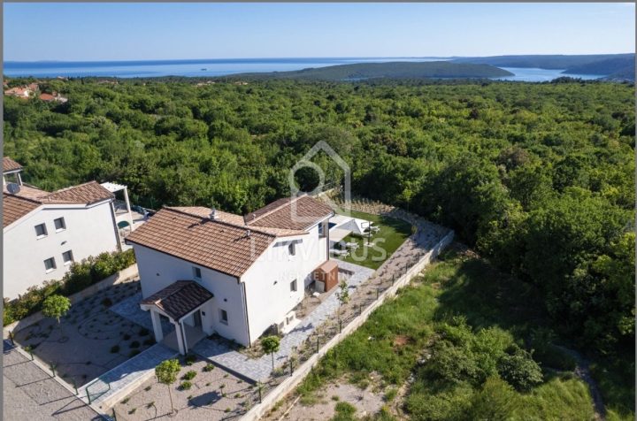 Dům na prodej 145 m² – Raša