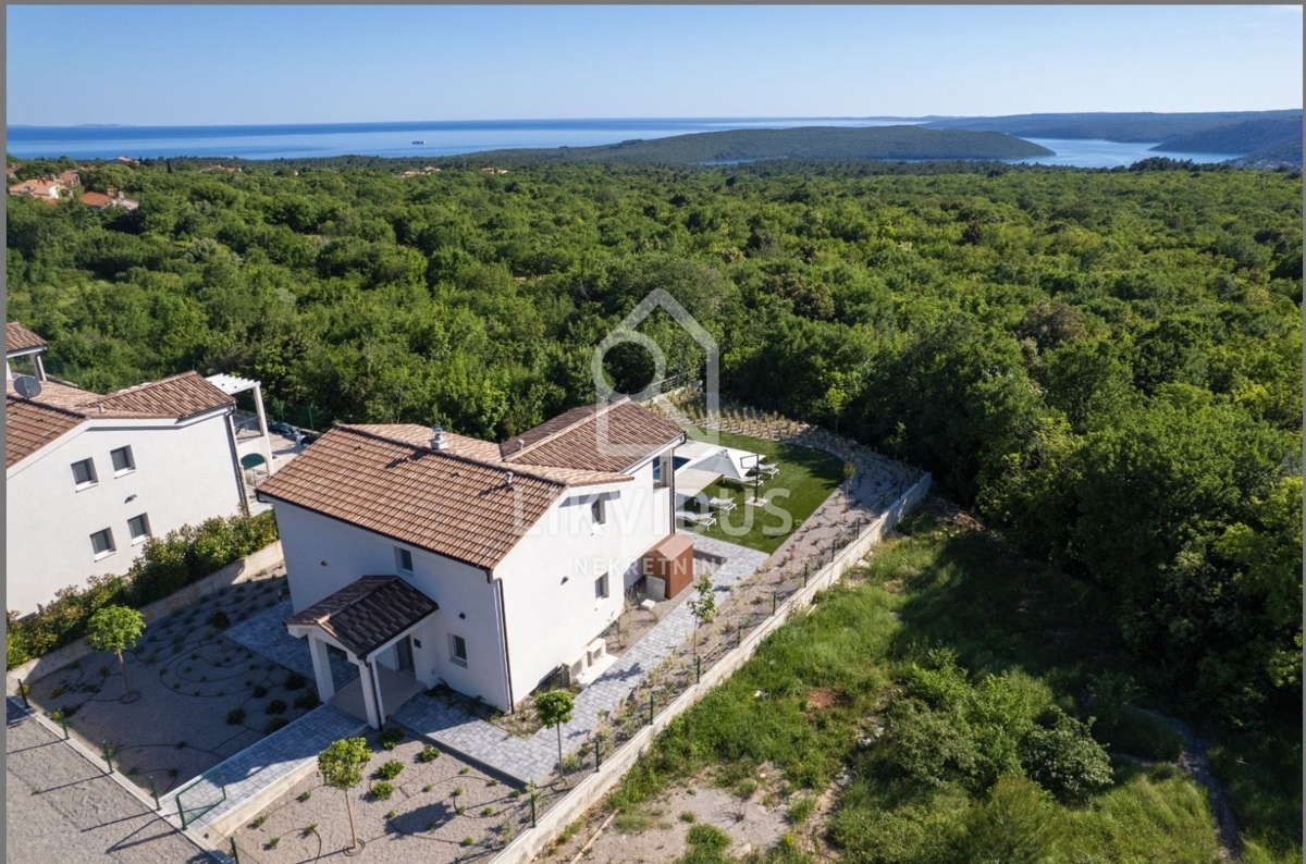House For sale - Istarska Raša - foto 1/18