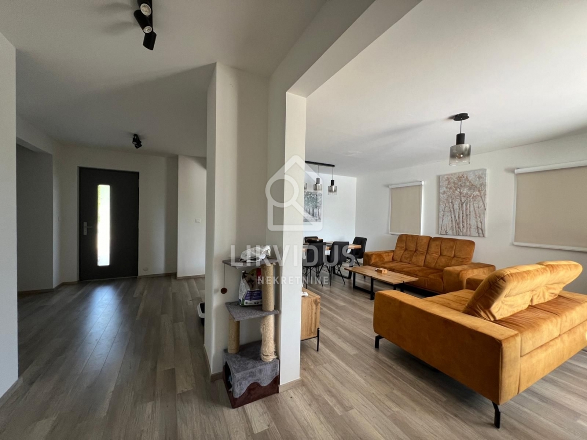 House For sale - ISTARSKA RAŠA