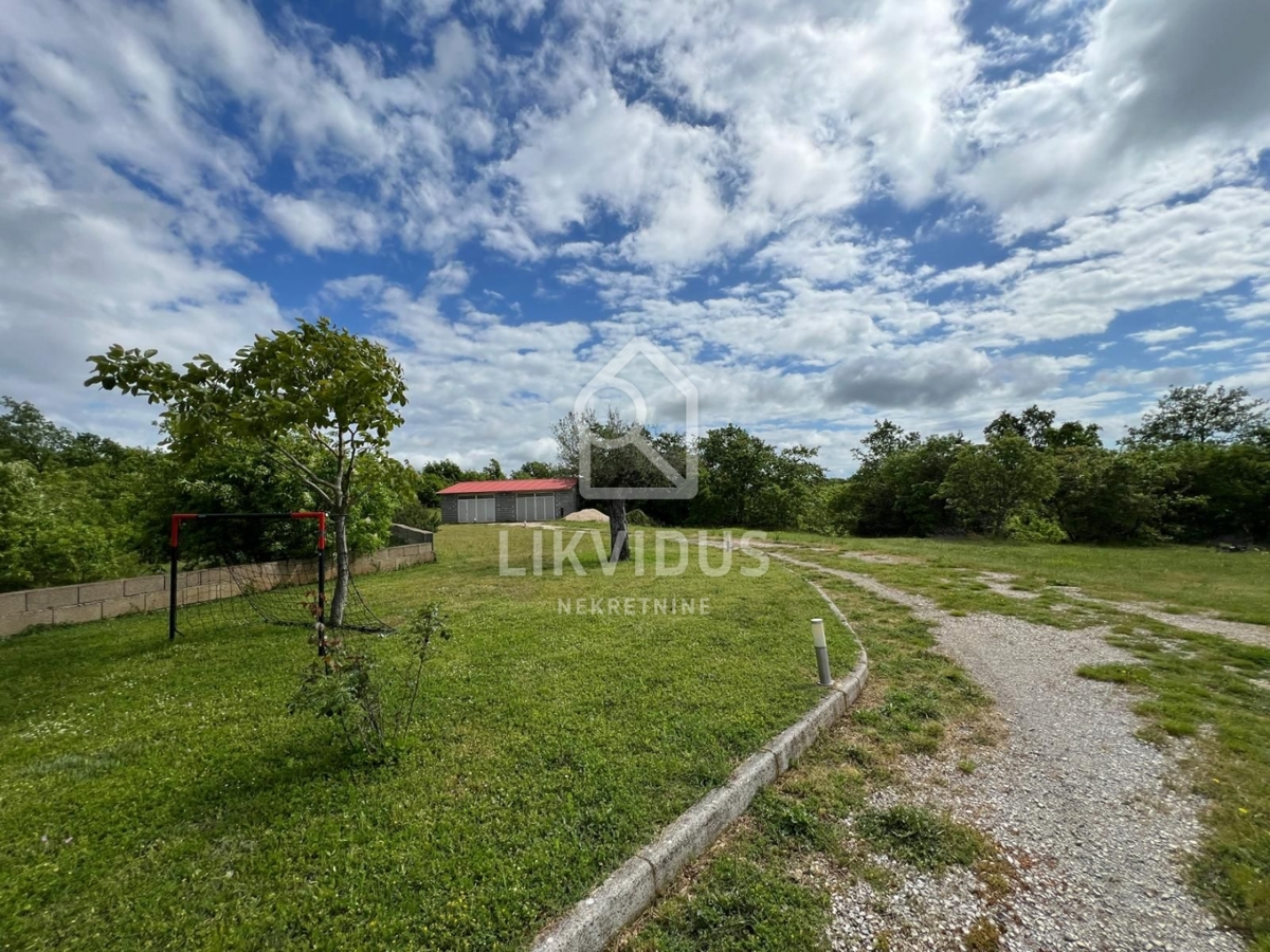 Land For sale - ISTARSKA MARČANA
