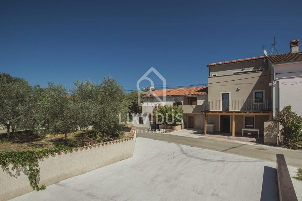 Kuća Na prodaju - ISTARSKA POREČ