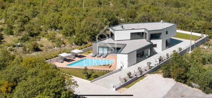 Dům na prodej 506 m² – Raša