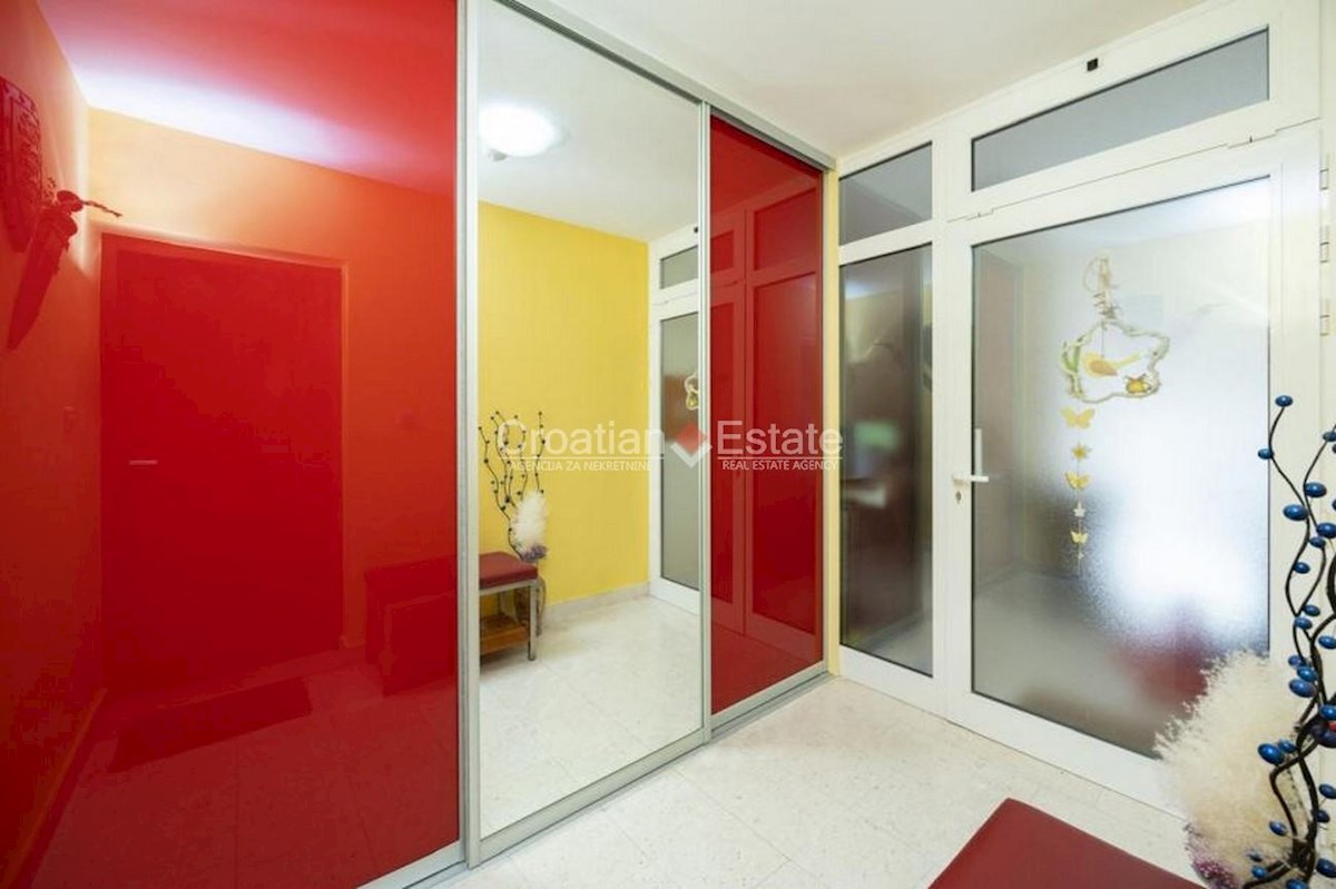 Flat For sale - SPLITSKO-DALMATINSKA SPLIT