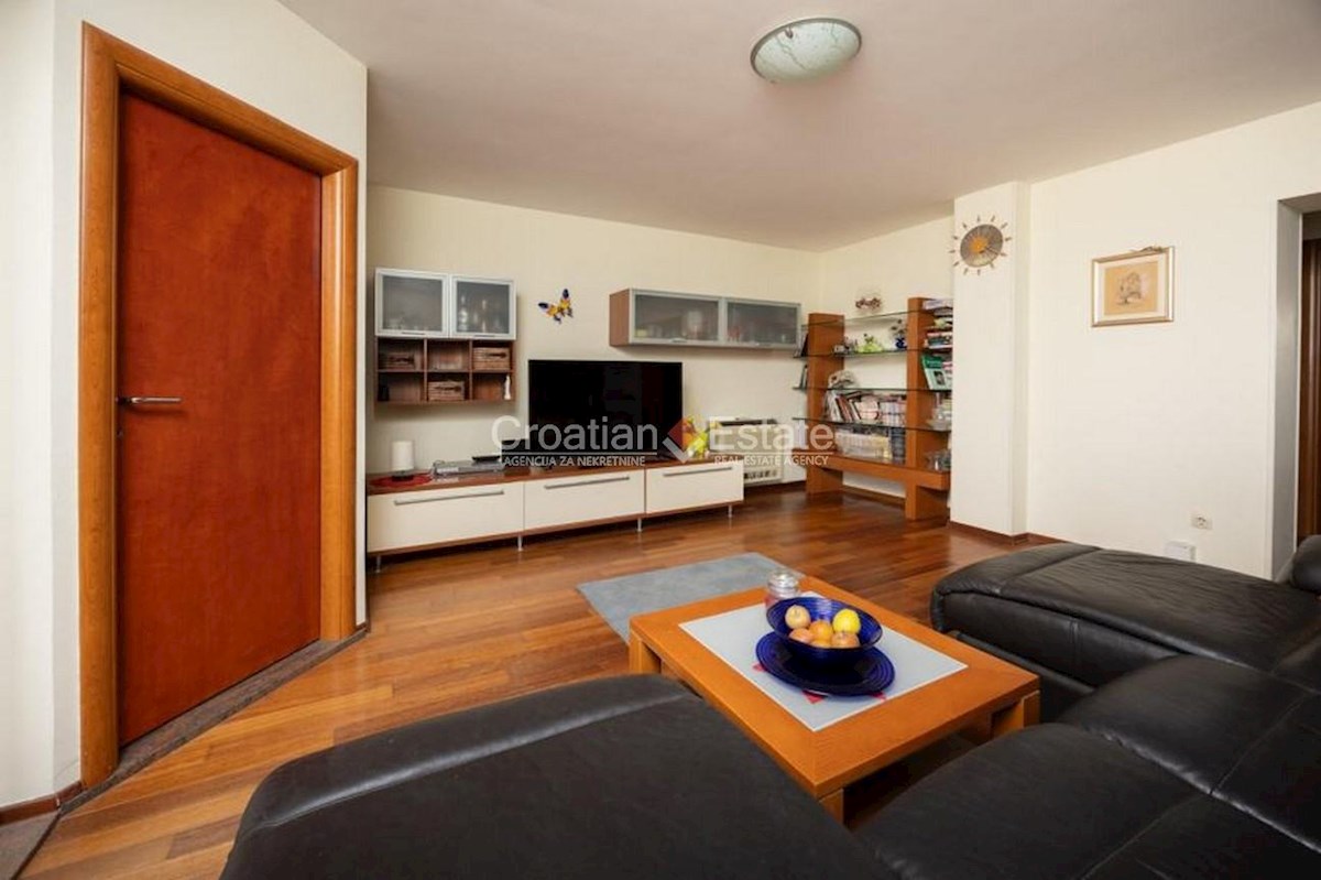 Flat For sale - Splitsko-dalmatinska Split - foto 4/17