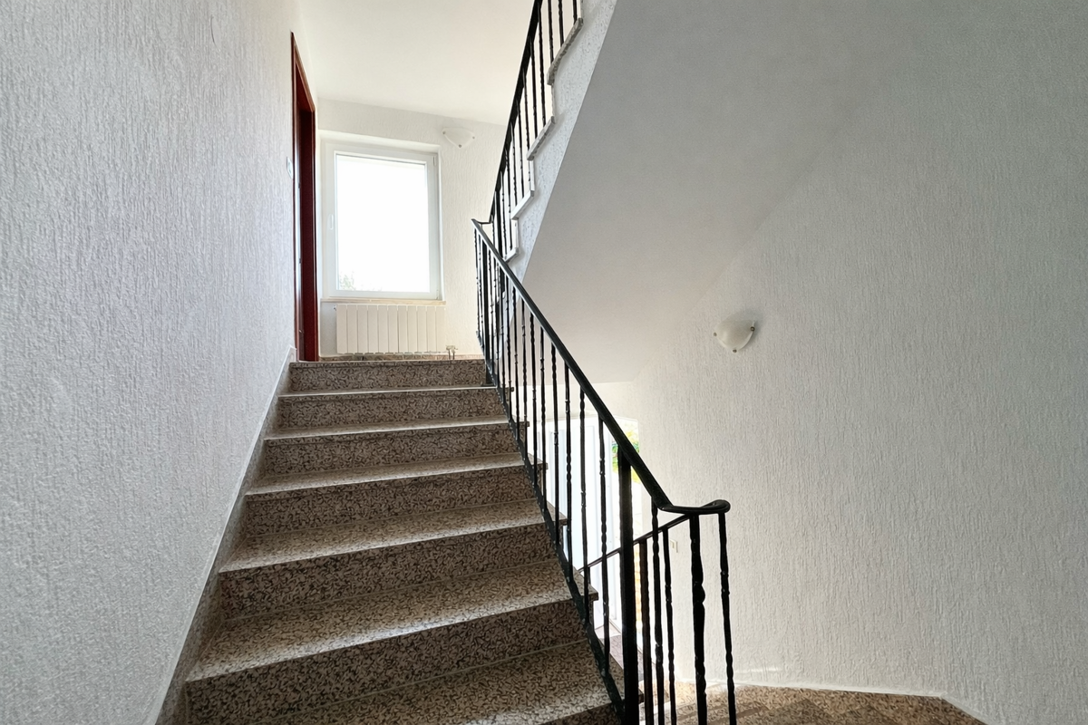 Casa In vendita - PRIMORSKO-GORANSKA KRK
