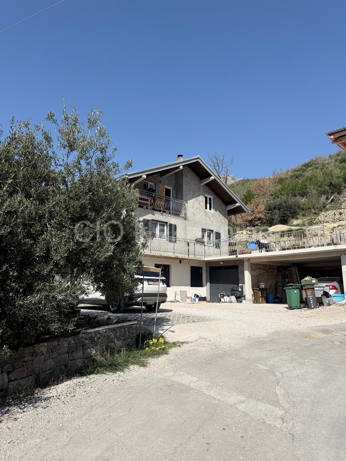 Casa In vendita - SPLITSKO-DALMATINSKA SPLIT