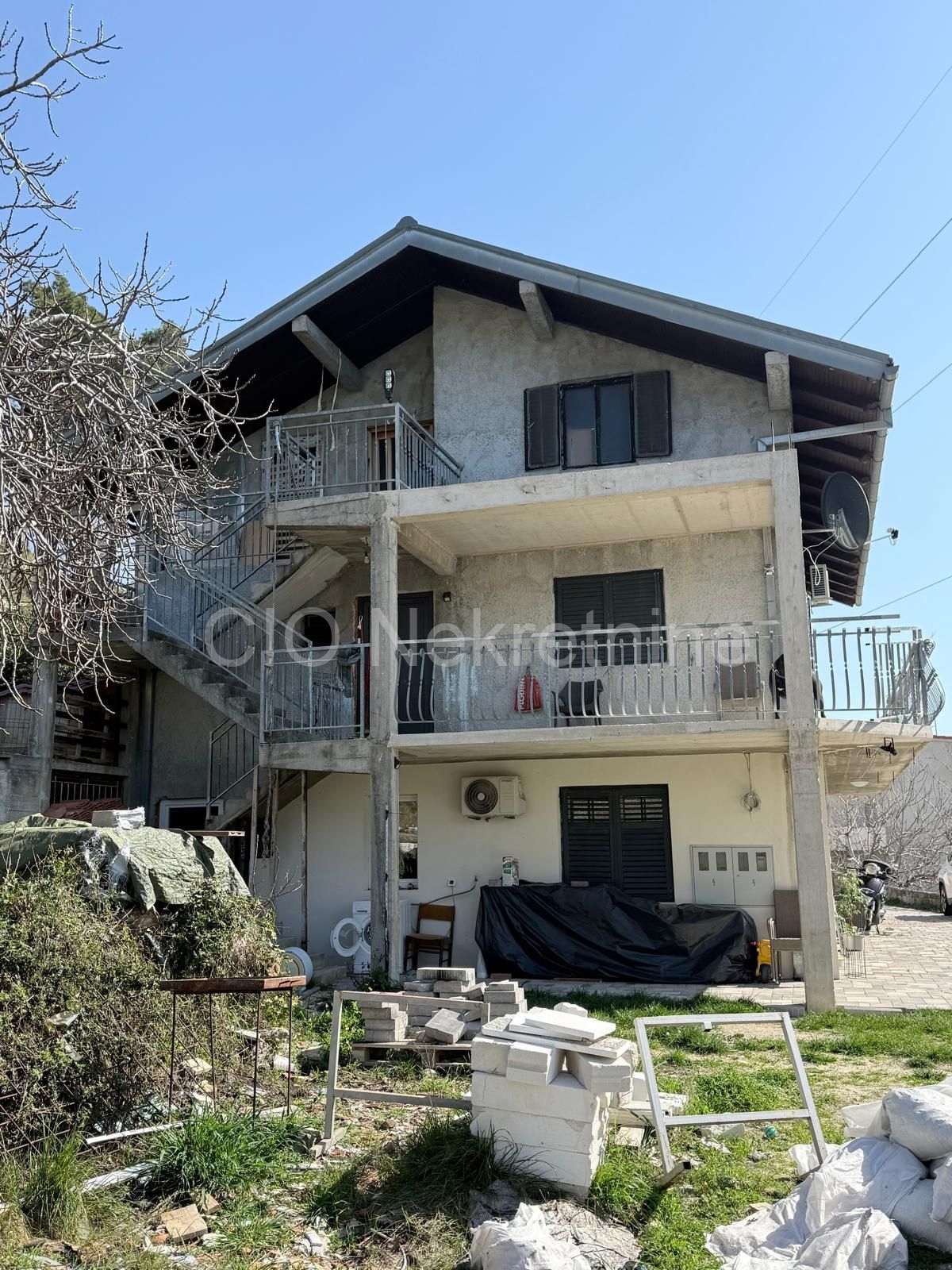 Casa In vendita - SPLITSKO-DALMATINSKA SPLIT