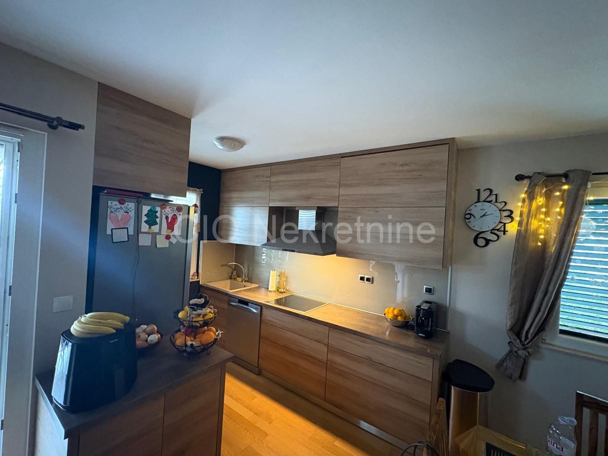 Apartmán Na predaj - SPLITSKO-DALMATINSKA BRAČ