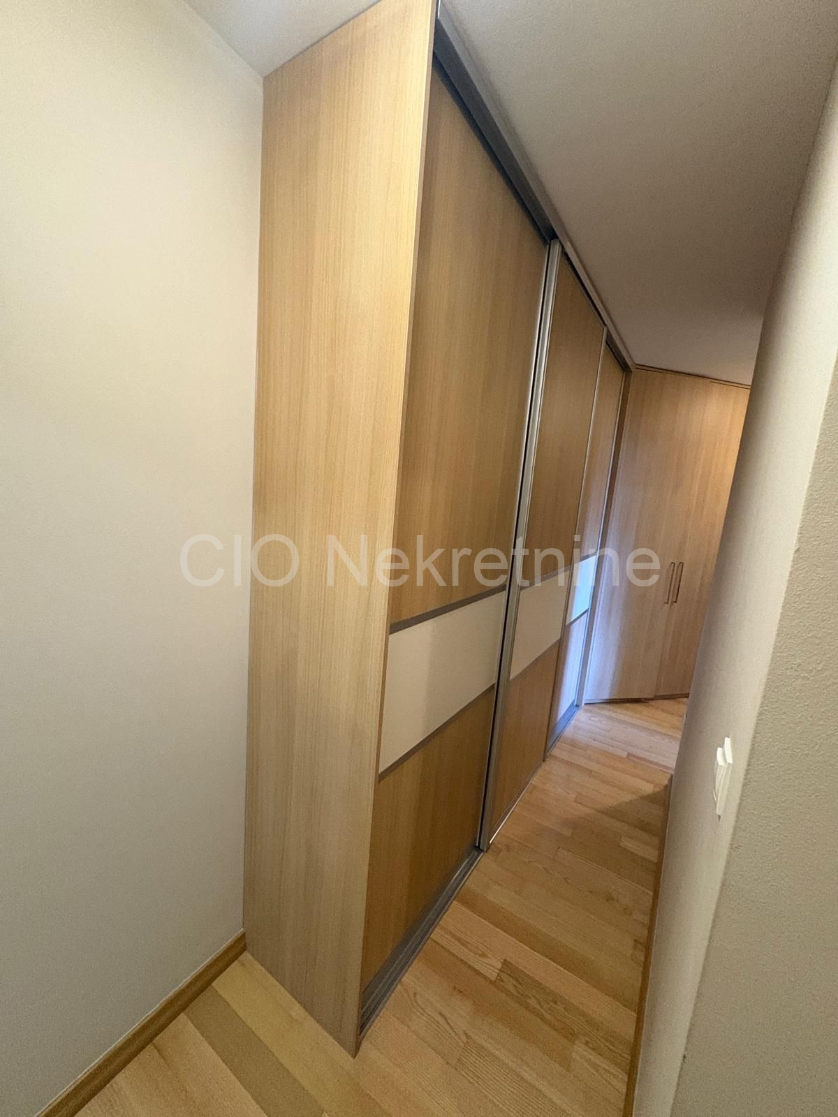 Apartmán Na predaj - SPLITSKO-DALMATINSKA BRAČ