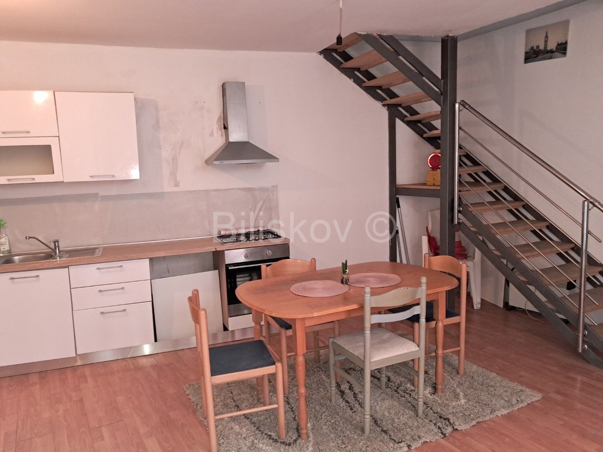 Appartement À louer TROGIR