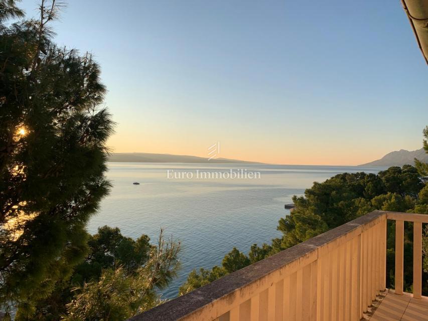 Appartement À vendre - SPLITSKO-DALMATINSKA BAŠKA VODA