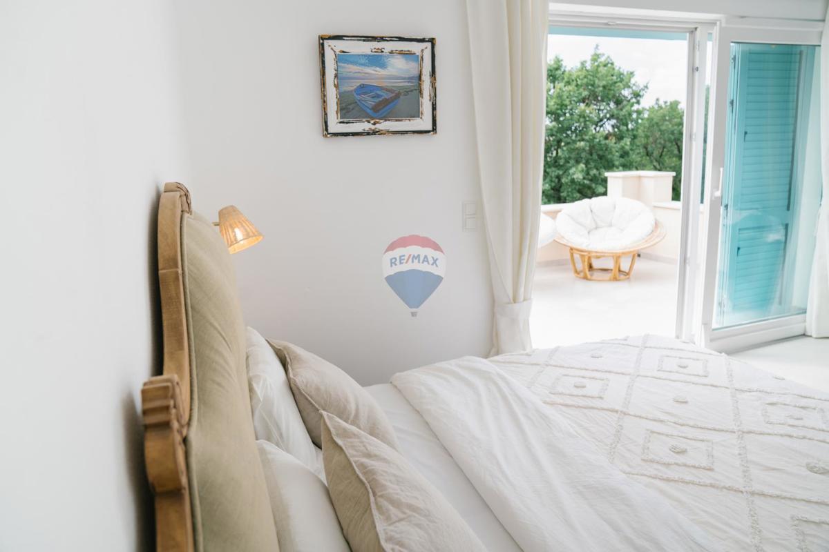 Haus Zu verkaufen - PRIMORSKO-GORANSKA VINODOLSKA OPĆINA
