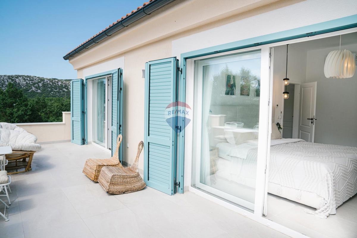 Haus Zu verkaufen - PRIMORSKO-GORANSKA VINODOLSKA OPĆINA