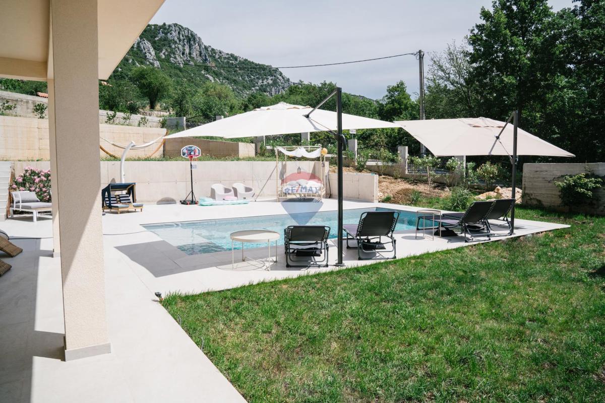 Haus Zu verkaufen - PRIMORSKO-GORANSKA VINODOLSKA OPĆINA